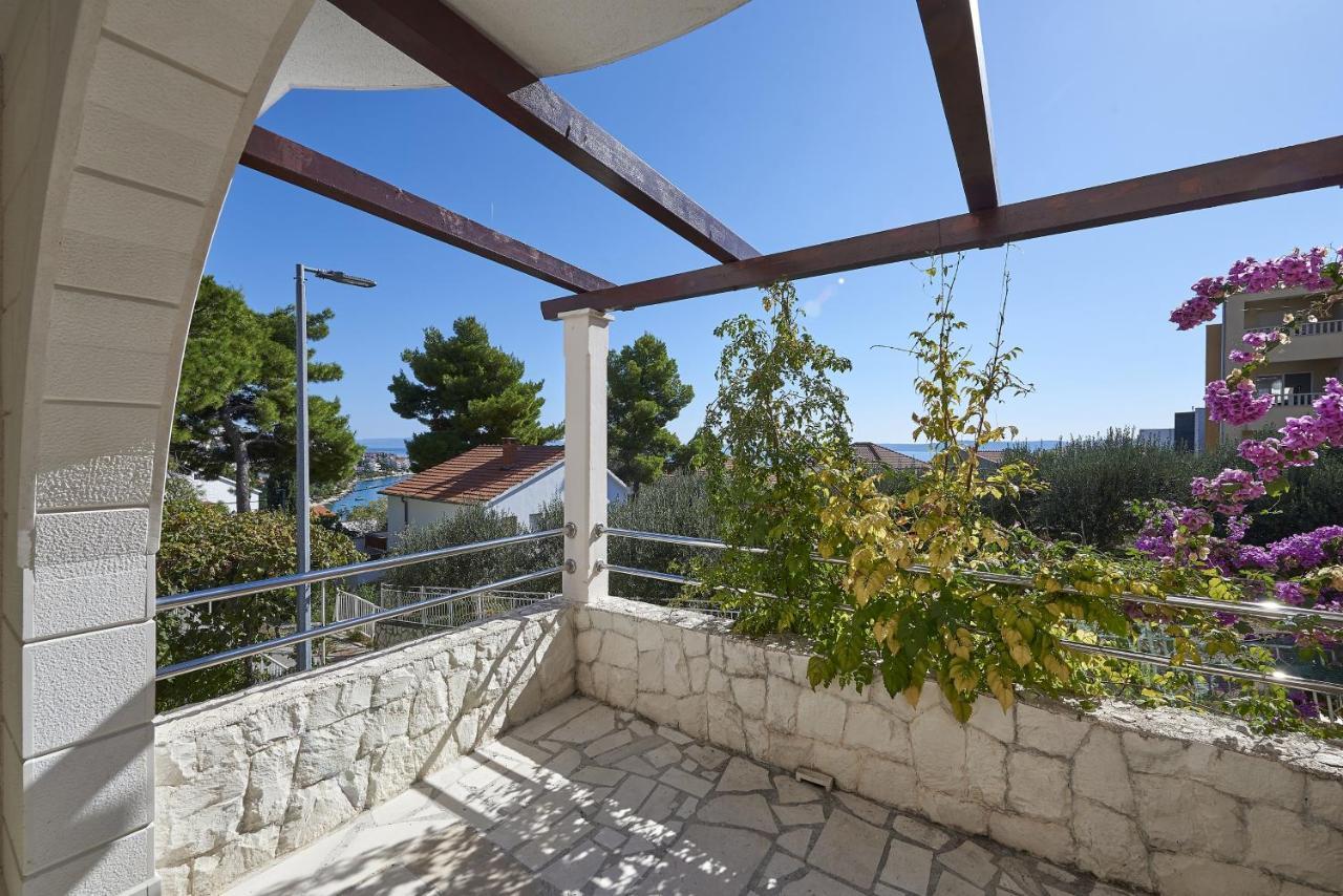 Apartments With A Parking Space Mavarstica, Ciovo - 17803 Trogir Exteriör bild