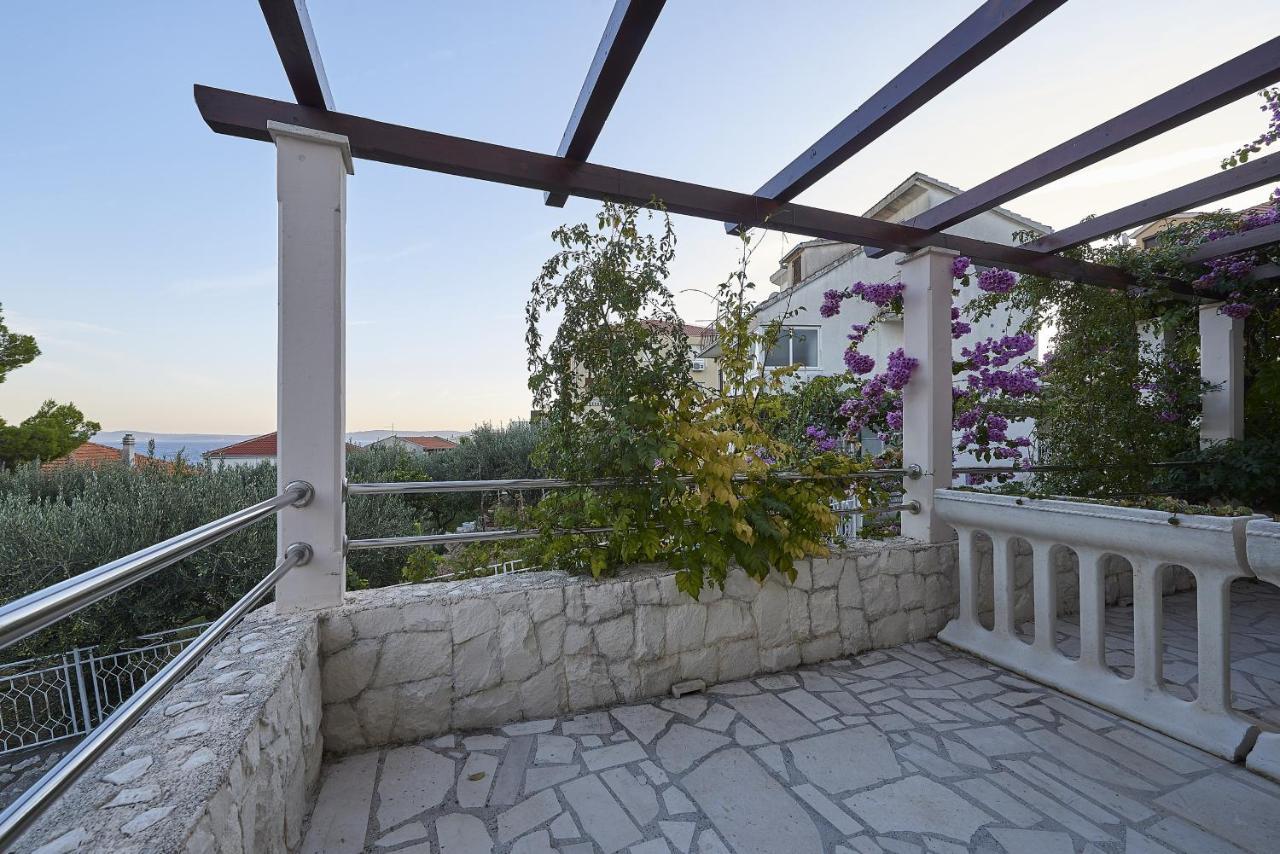 Apartments With A Parking Space Mavarstica, Ciovo - 17803 Trogir Exteriör bild